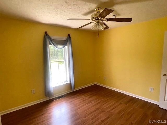 22290 Butterwood Rd, Dinwiddie, VA 23803 - photo 18