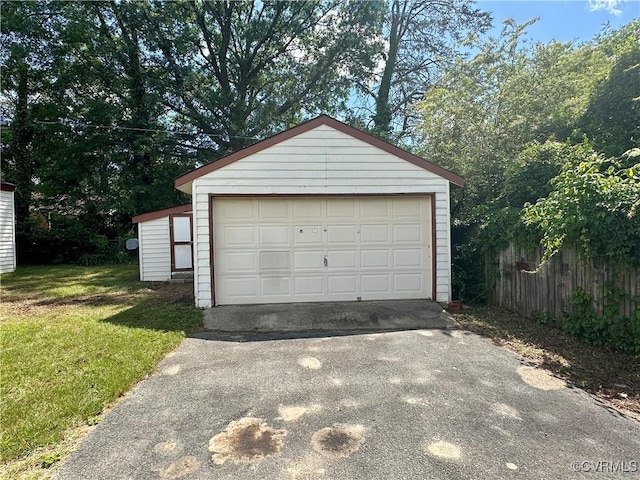 1709 Glenview Rd, Richmond, VA 23222 - view of detached garage