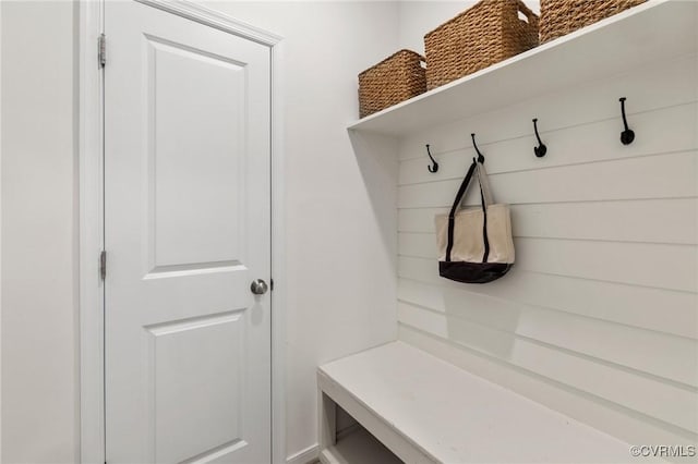15637 Cedarville Dr, Midlothian, VA 23112 - view of mudroom