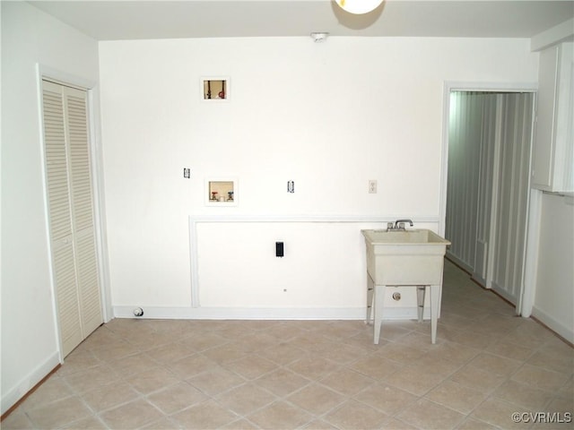 11001 Old Church Rd, New Kent, VA 23124 - washroom featuring hookup for a washing machine and baseboards