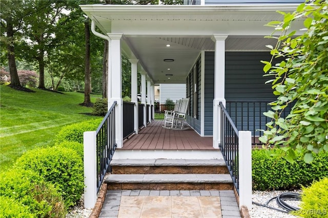 13908 Sunrise Bluff Rd, Midlothian, VA 23112 - porch with a yard