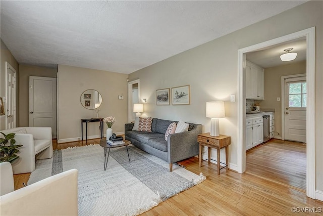 7400 Westfield Rd, Henrico, VA 23226 - living area with light wood finished floors and baseboards