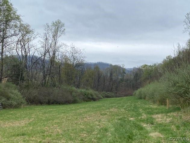 o Ahmerst, Amherst, VA 20115