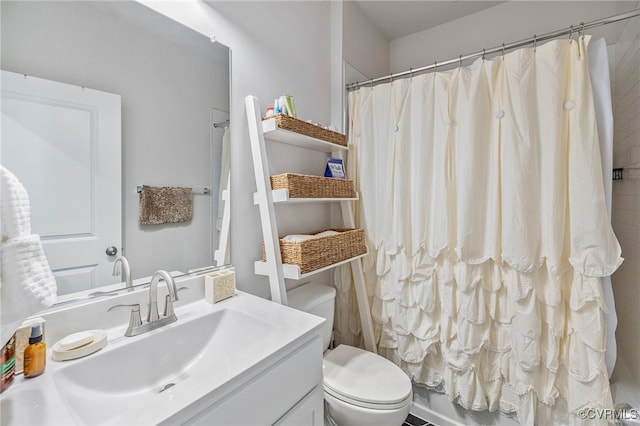 1900 Roseneath Rd Unit 8B, Richmond, VA 23230 - bathroom featuring toilet and vanity