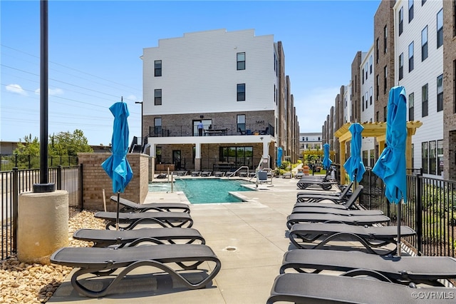 1900 Roseneath Rd Unit 8B, Richmond, VA 23230 - community pool featuring a patio