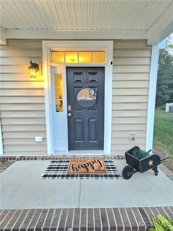 705 Prosperity Ct Unit 705, Williamsburg, VA 23188 - view of exterior entry featuring covered porch