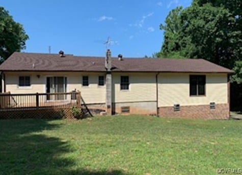 2812 Old Nottoway Rd, Crewe, VA 23930 - back of house with a deck and a lawn