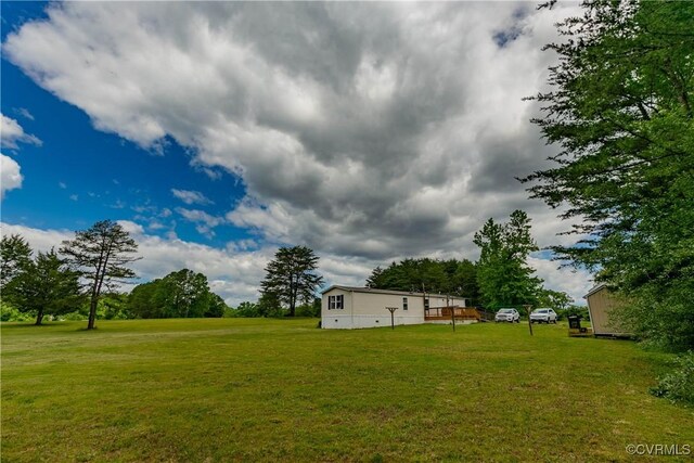 19083 Country Rd, Beaverdam, VA 23015 - view of green lawn