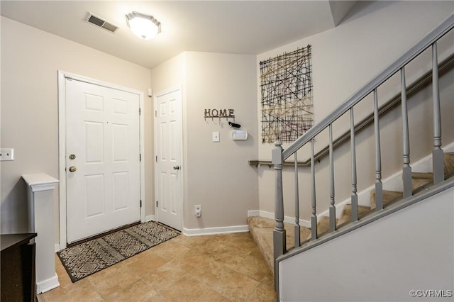 2906 Mary Beth Ln, Henrico, VA 23060 - foyer entrance featuring baseboards