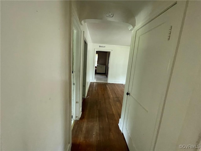 737 Jefferson Pl, Petersburg, VA 23803 - hall featuring dark wood-style floors and baseboards