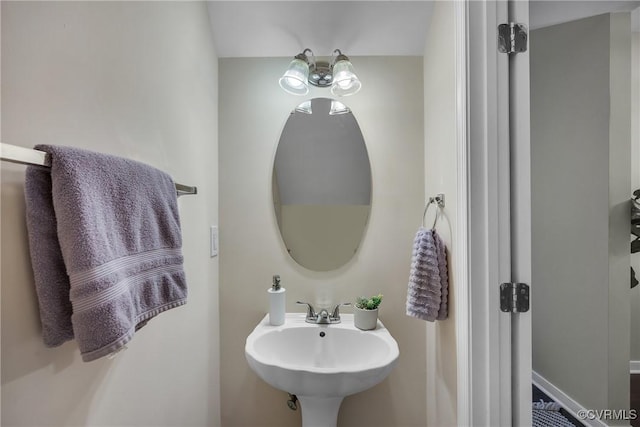 4613 Milfax Rd, Chesterfield, VA 23224 - bathroom with a sink