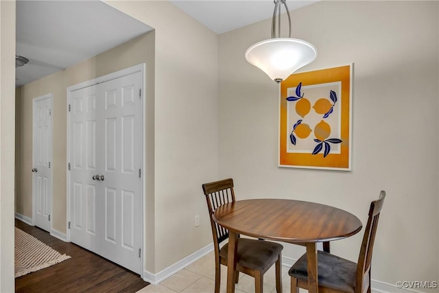 4613 Milfax Rd, Chesterfield, VA 23224 - dining space featuring baseboards