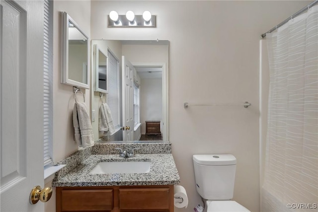 4613 Milfax Rd, Chesterfield, VA 23224 - bathroom with vanity and curtained shower