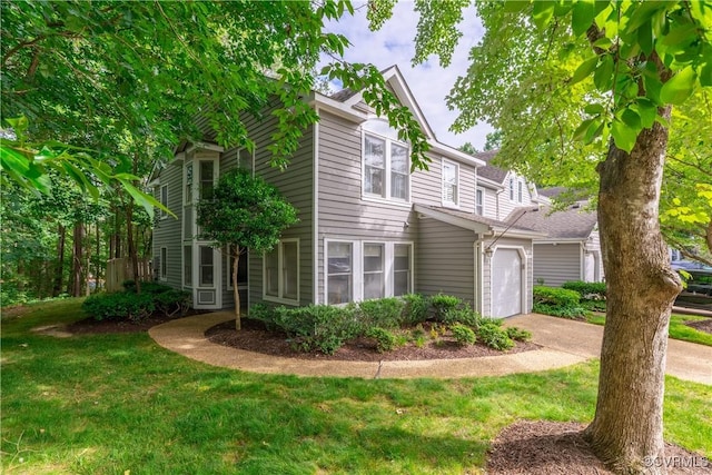 3909 Foxfield Ter, Henrico, VA 23233 - view of front facade featuring a front lawn and driveway