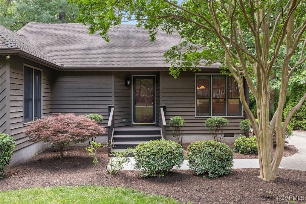 11105 E Langham Ct, Henrico, VA 23233 - view of front of house featuring roof with shingles