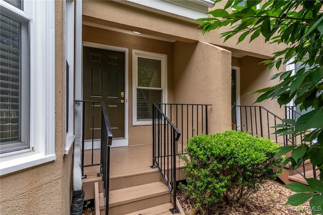 2615 Towngate Ct, Henrico, VA 23233 - doorway to property featuring stucco siding