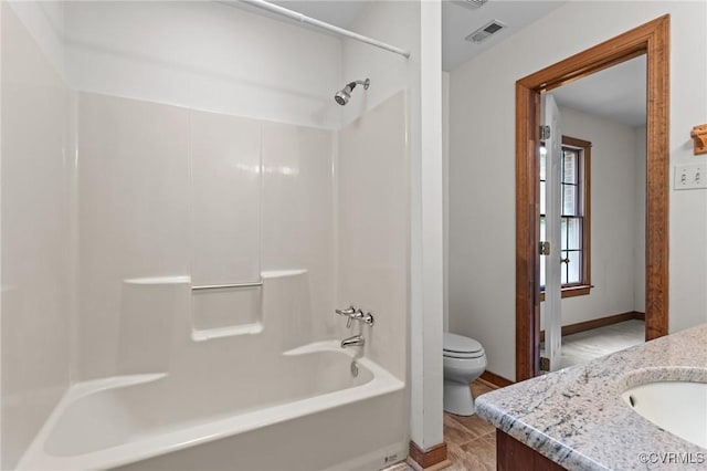 325 Hamlet Rd, Manakin Sabot, VA 23103 - full bath with vanity and shower / washtub combination