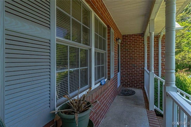 327 White Sand Dr, Heathsville, VA 22473 - view of covered porch