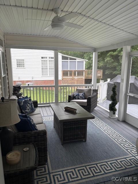 11292 Silverstone Dr, Mechanicsville, VA 23116 - sunroom / solarium with an outdoor living space, ceiling fan, and vaulted ceiling
