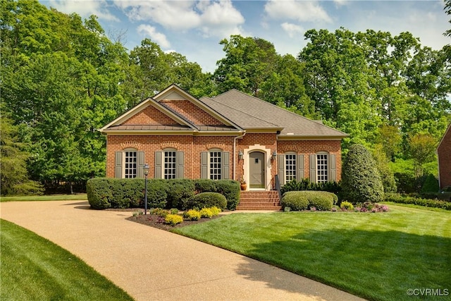 522 Hunt Field Rd, Manakin Sabot, VA 23103 - view of front of home with a front yard and brick siding