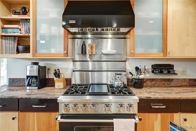2940 Queenswood Rd, Midlothian, VA 23113 - kitchen featuring exhaust hood, gas range, light brown cabinets, and glass insert cabinets