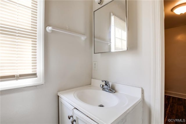 716-718 Wesley St, Petersburg, VA 23803 - bathroom with vanity
