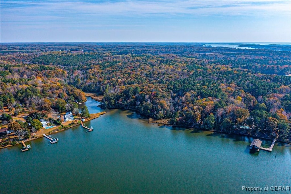 1 Hoecake Rd, Lancaster, VA 22503