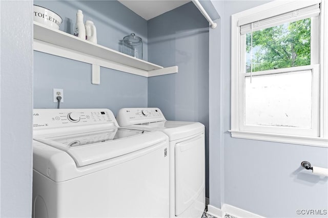 13710 Arrowood Ct, Midlothian, VA 23112 - laundry area featuring separate washer and dryer and baseboards