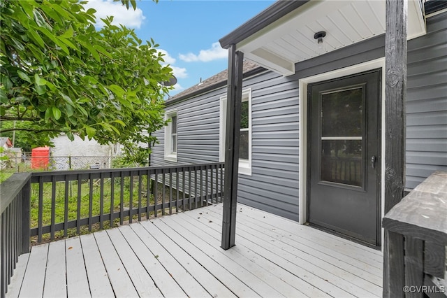 327 S 12th Ave, Hopewell, VA 23860 - view of wooden terrace