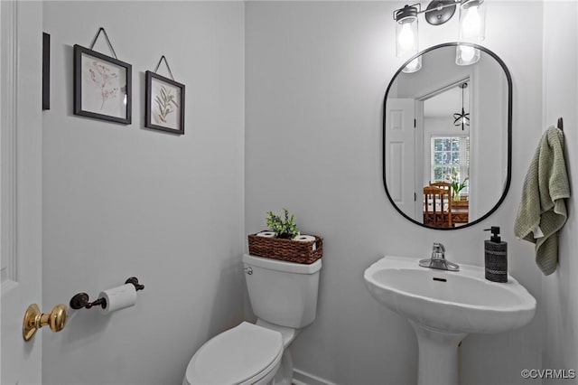 3724 Liberty Point Dr, Midlothian, VA 23112 - half bathroom featuring toilet and baseboards
