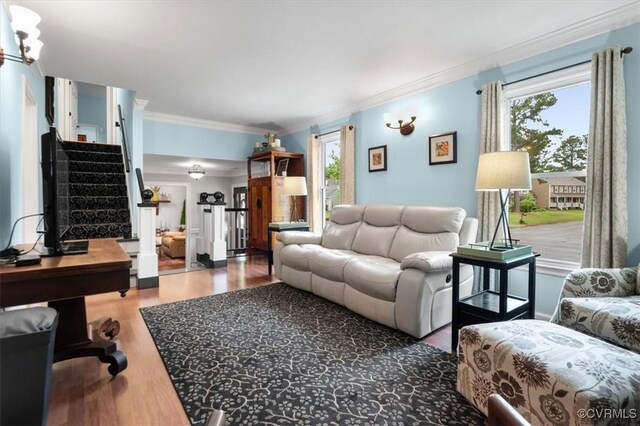1146 Wicker Dr, Colonial Heights, VA 23834 - living area featuring crown molding, wood finished floors, and stairway