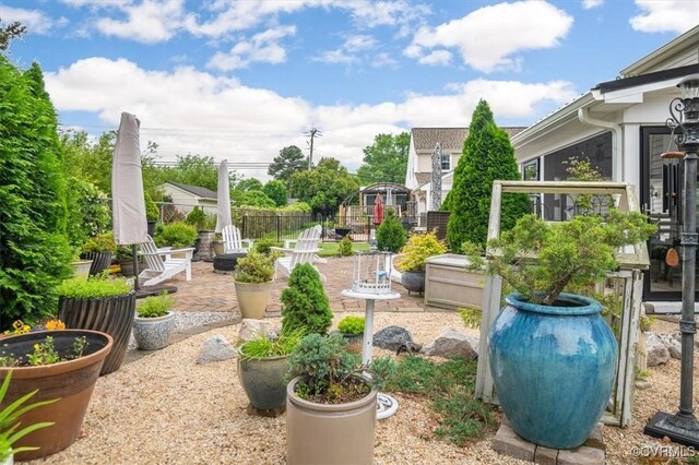 1146 Wicker Dr, Colonial Heights, VA 23834 - view of yard featuring a patio area