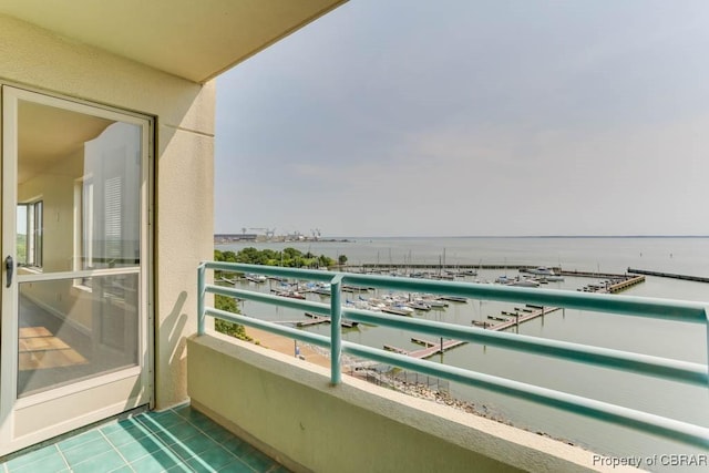 7505 River Rd Unit 4D, Newport News, VA 23607 - balcony with a water view