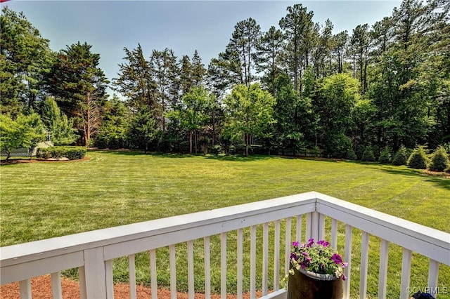 12521 Serenity Ct, Glen Allen, VA 23059 - view of green lawn featuring a balcony
