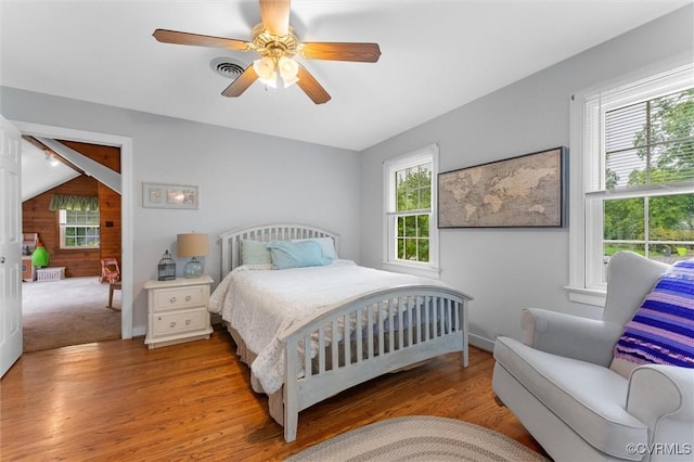 9140 Robin Ridge Dr, Hanover, VA 23116 - bedroom with light wood-style flooring and a ceiling fan