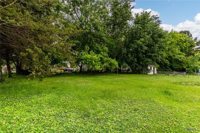 100 N Battery St, Henrico, VA 23075 - view of yard