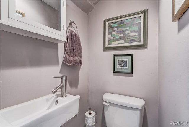 3429 Hanover Ave, Richmond, VA 23221 - half bath featuring toilet and a sink