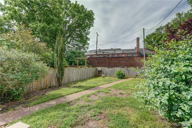 3429 Hanover Ave, Richmond, VA 23221 - view of yard