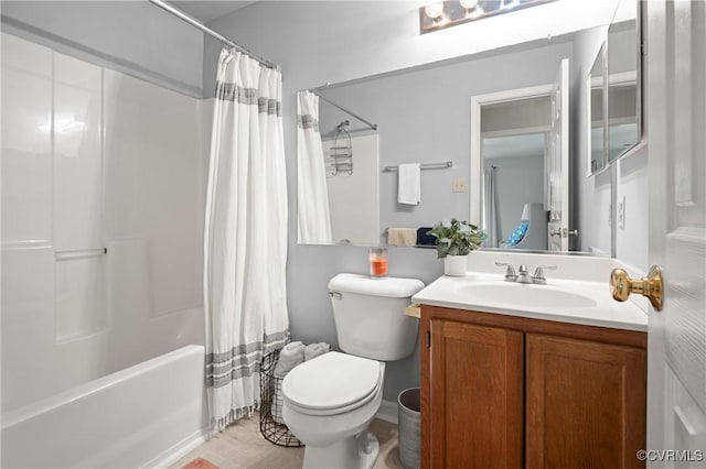 1117 Lees Crossing Ct, Glen Allen, VA 23059 - bathroom featuring shower / tub combo, vanity, and toilet