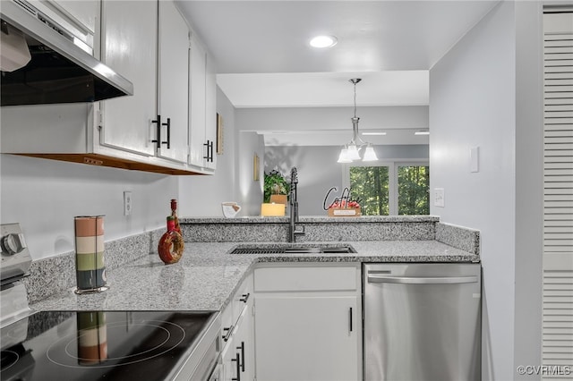 1417 Sycamore Mews Cir, Midlothian, VA 23113 - kitchen featuring stainless steel dishwasher, electric range oven, under cabinet range hood, white cabinets, and recessed lighting