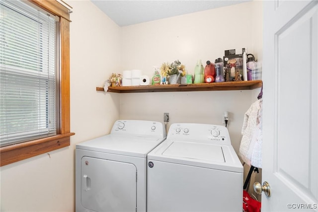 17 Brougham Rd, Fluvanna, VA 22963 - laundry area with independent washer and dryer