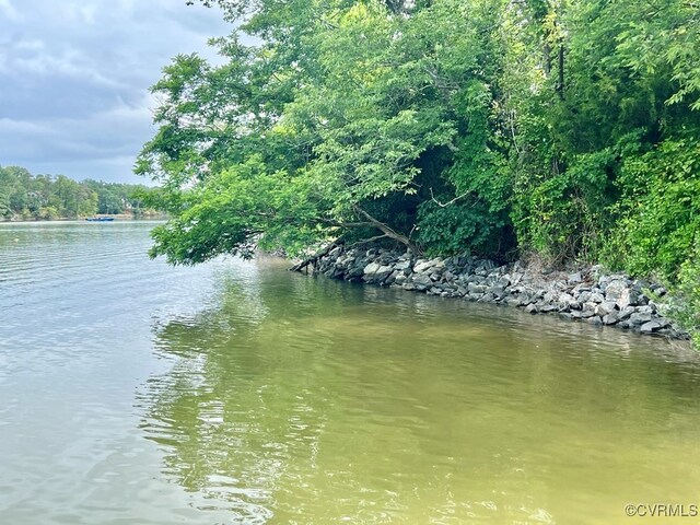 592 Magnolia Ln, Heathsville, VA 22473 - water view