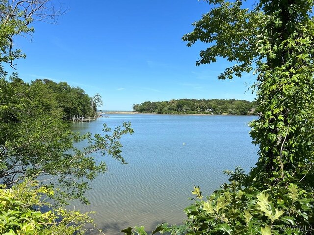 592 Magnolia Ln, Heathsville, VA 22473 - water view