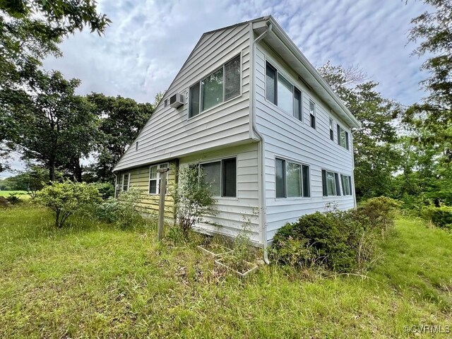 592 Magnolia Ln, Heathsville, VA 22473 - view of home's exterior