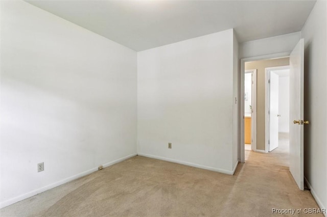 1 Beacon Cir, Hampton, VA 23664 - unfurnished room featuring light carpet and baseboards