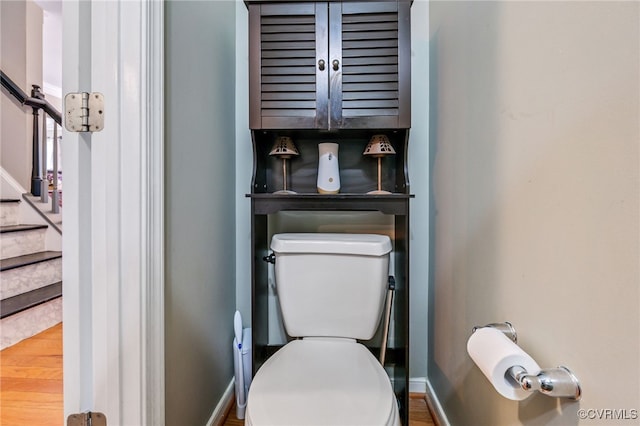 3218 Rimswell Ct, Midlothian, VA 23112 - bathroom with toilet and baseboards