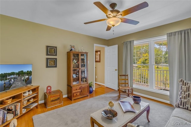 431 Ships Row, Montross, VA 22520 - living area featuring ceiling fan and wood finished floors