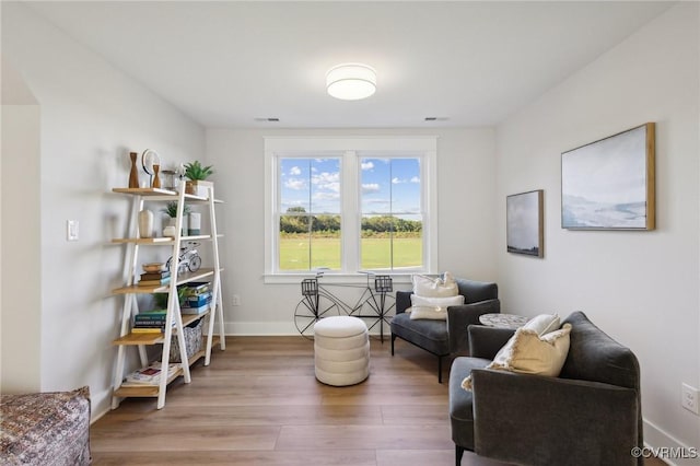 9463 Angels Share Dr, New Kent, VA 23124 - living area with wood finished floors and baseboards