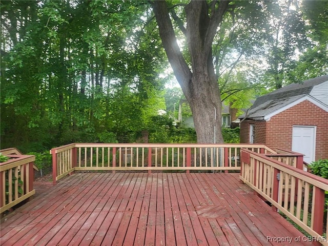72 Cline Dr, Newport News, VA 23666 - view of wooden terrace