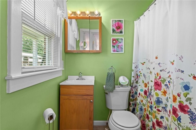 725 Transco Rd, Scottsville, VA 24590 - bathroom with toilet, vanity, and a shower with curtain